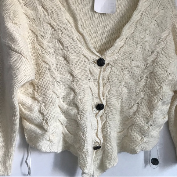 FREE PEOPLE Knit wool cardigan😍 - Picture 3 of 8